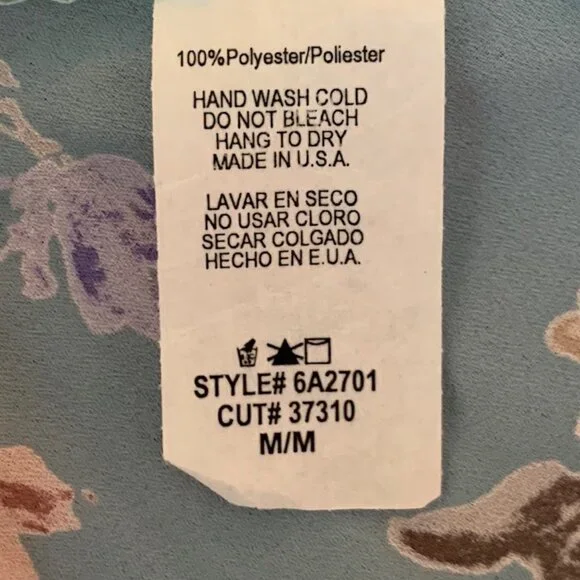 I Joah Flutter Sleeve V-Neck Wrap Dress - Picture 5 of 6